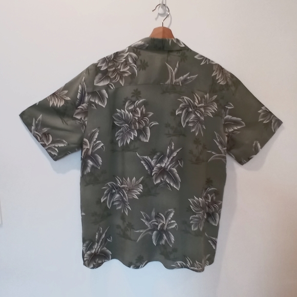 CROFT & BARROW HAWAIIAN SHIRT - Picture 5 of 11